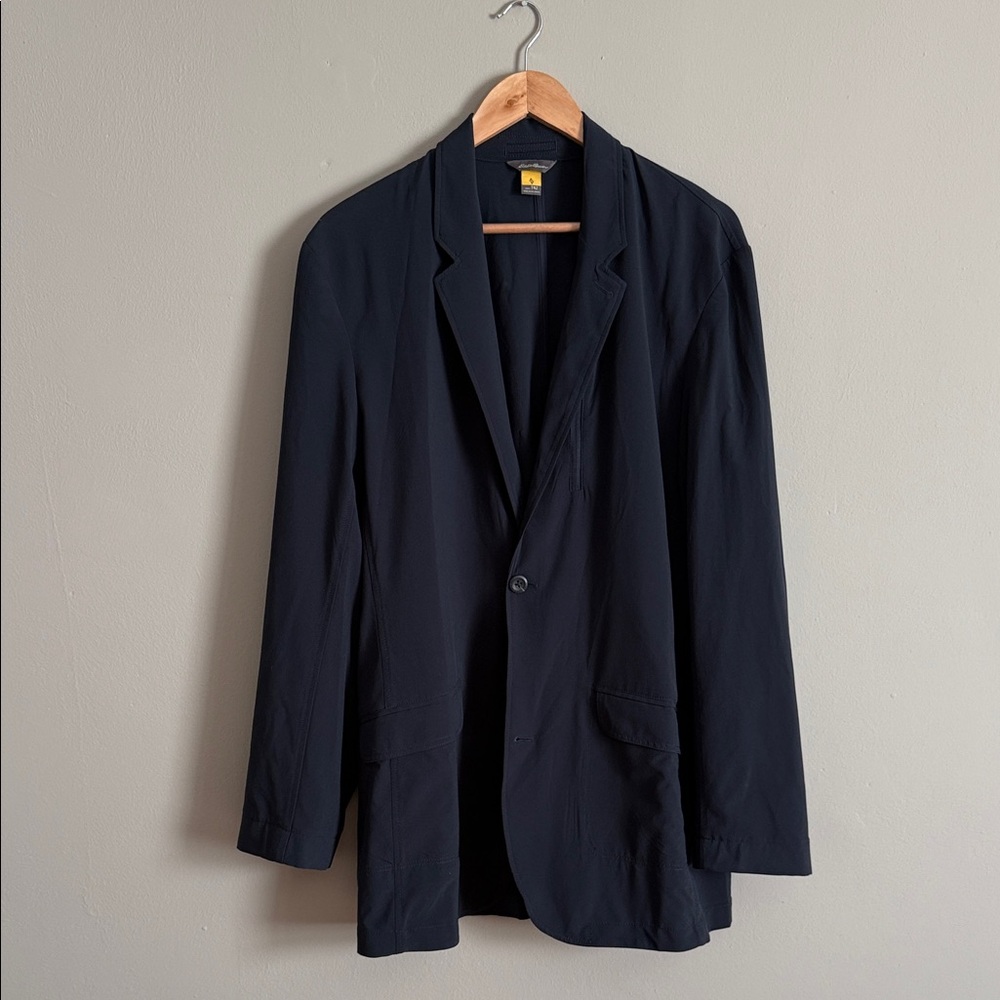 Eddie Bauer Black Lightweight Blazer Size 42